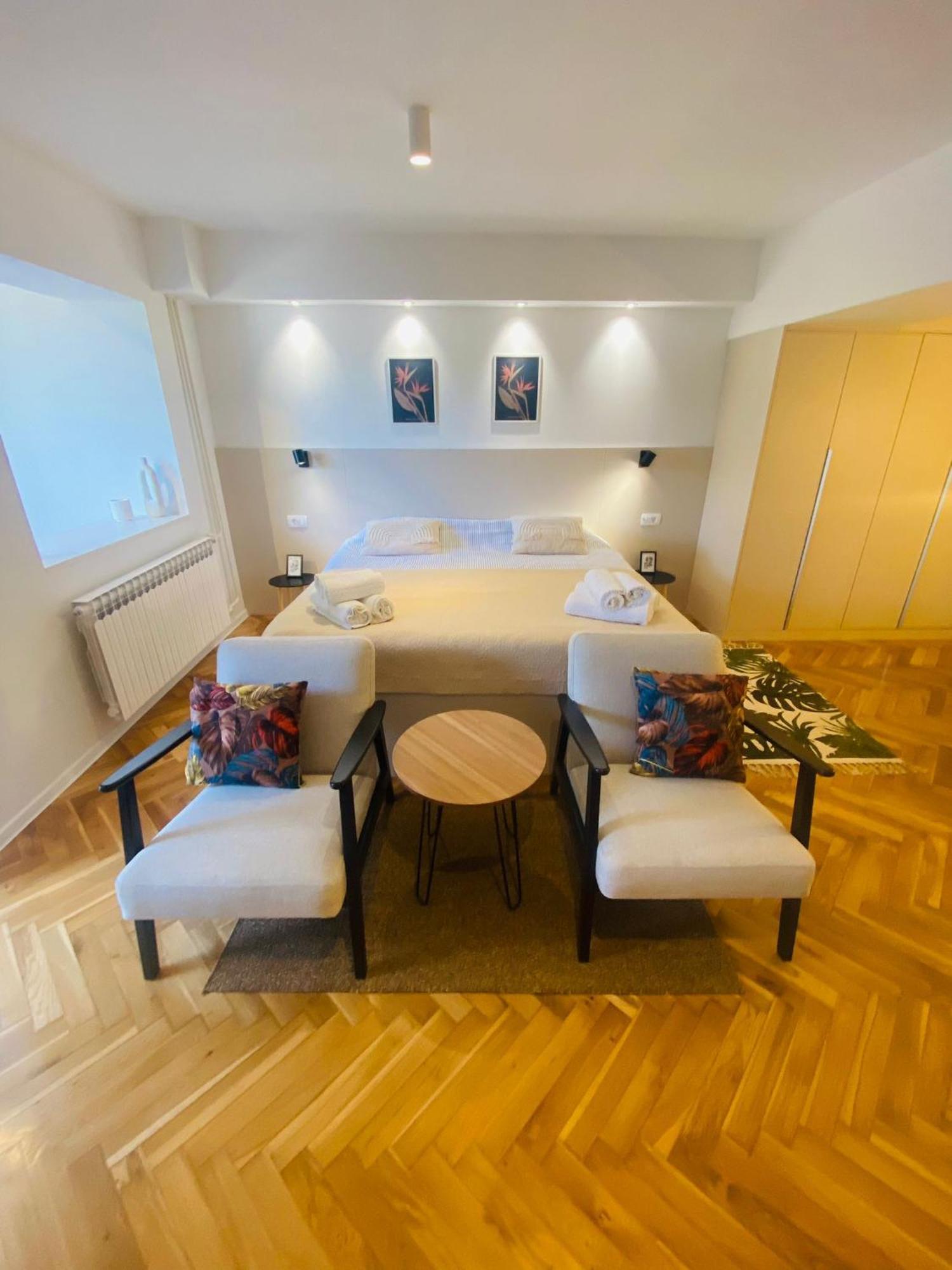 Apartments Nikval Rovinj Eksteriør billede